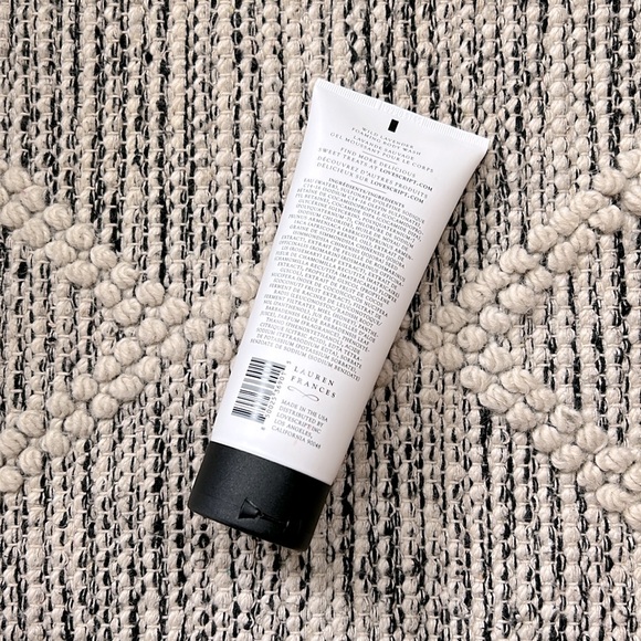 ๐ LOVESCRIPT Wild Lavender Body Wash. 6 fl oz. NWT. Full size. Sealed shut. ๐ธ - Picture 3 of 10